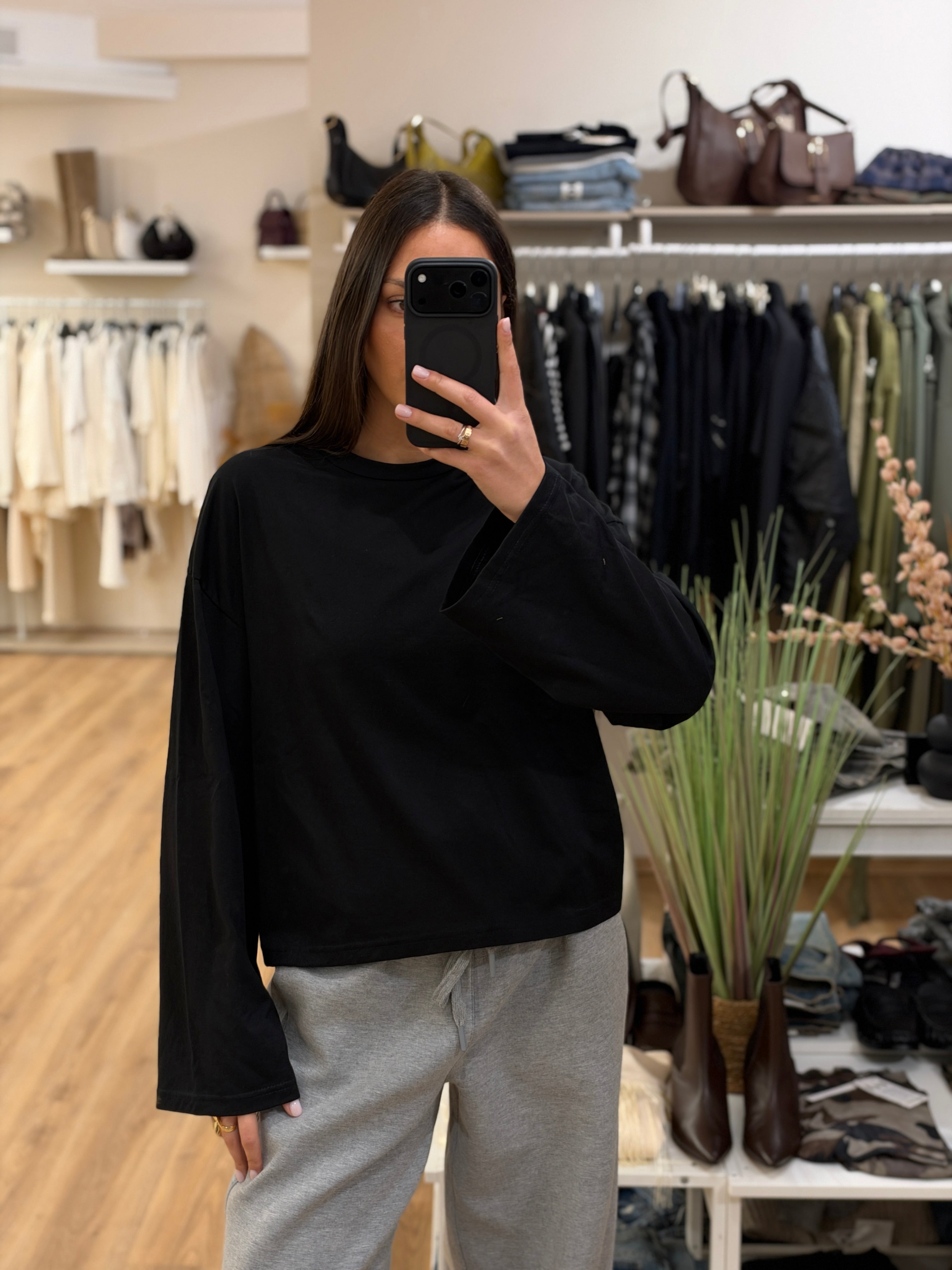 T-shirt long in cotone.