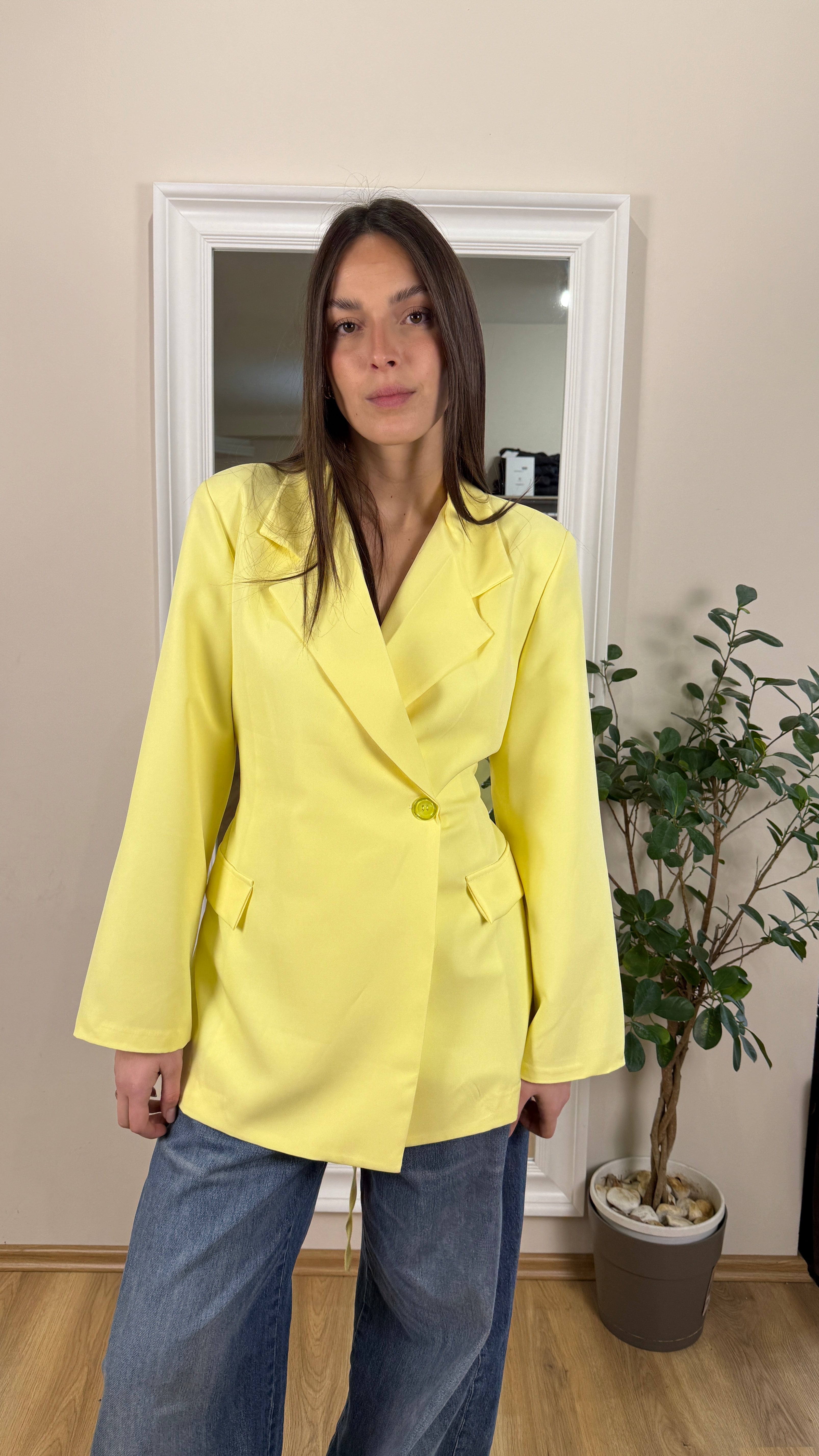 Blazer con cinta, doppio petto.