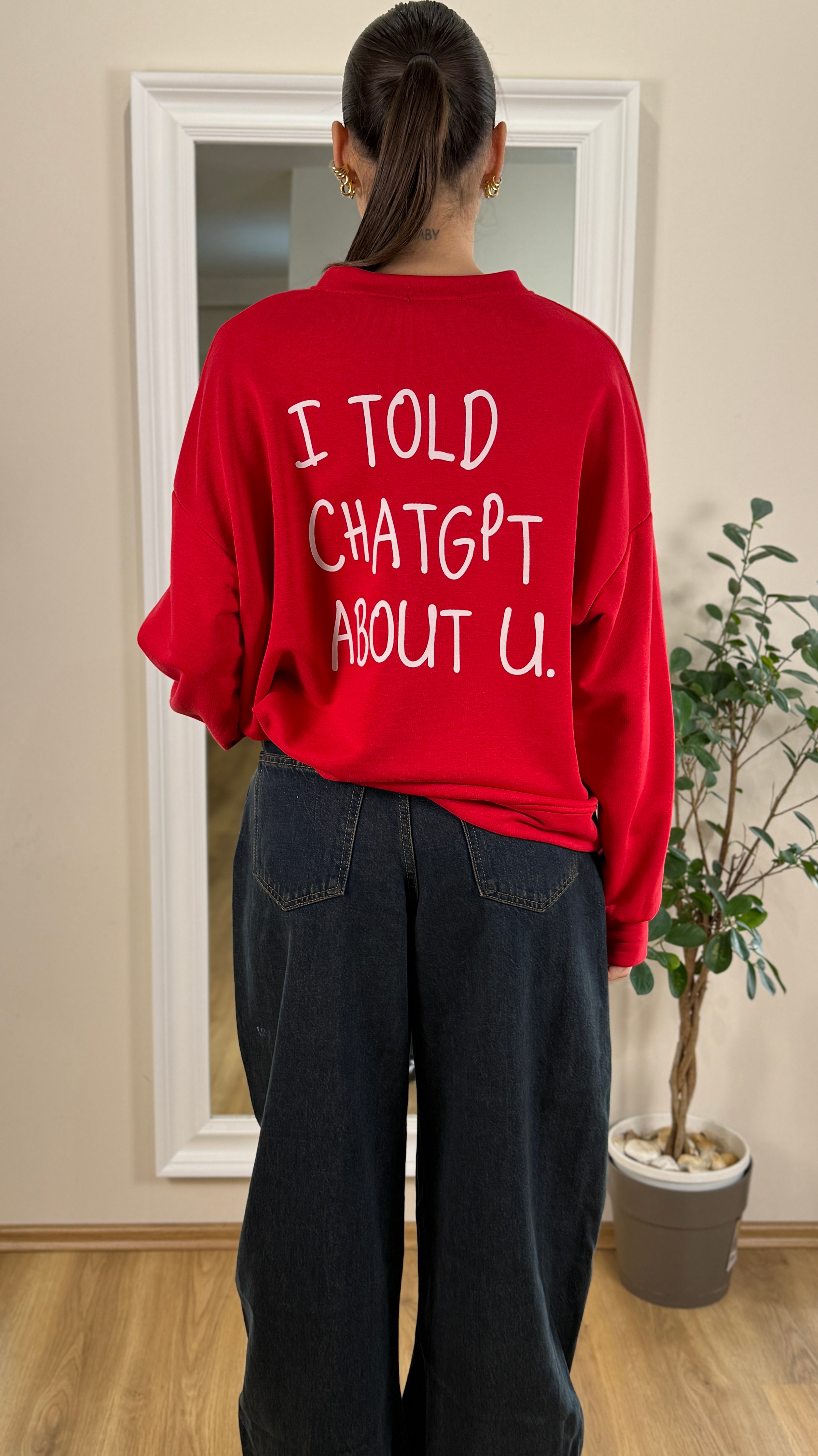 Felpa girocollo con stampa.