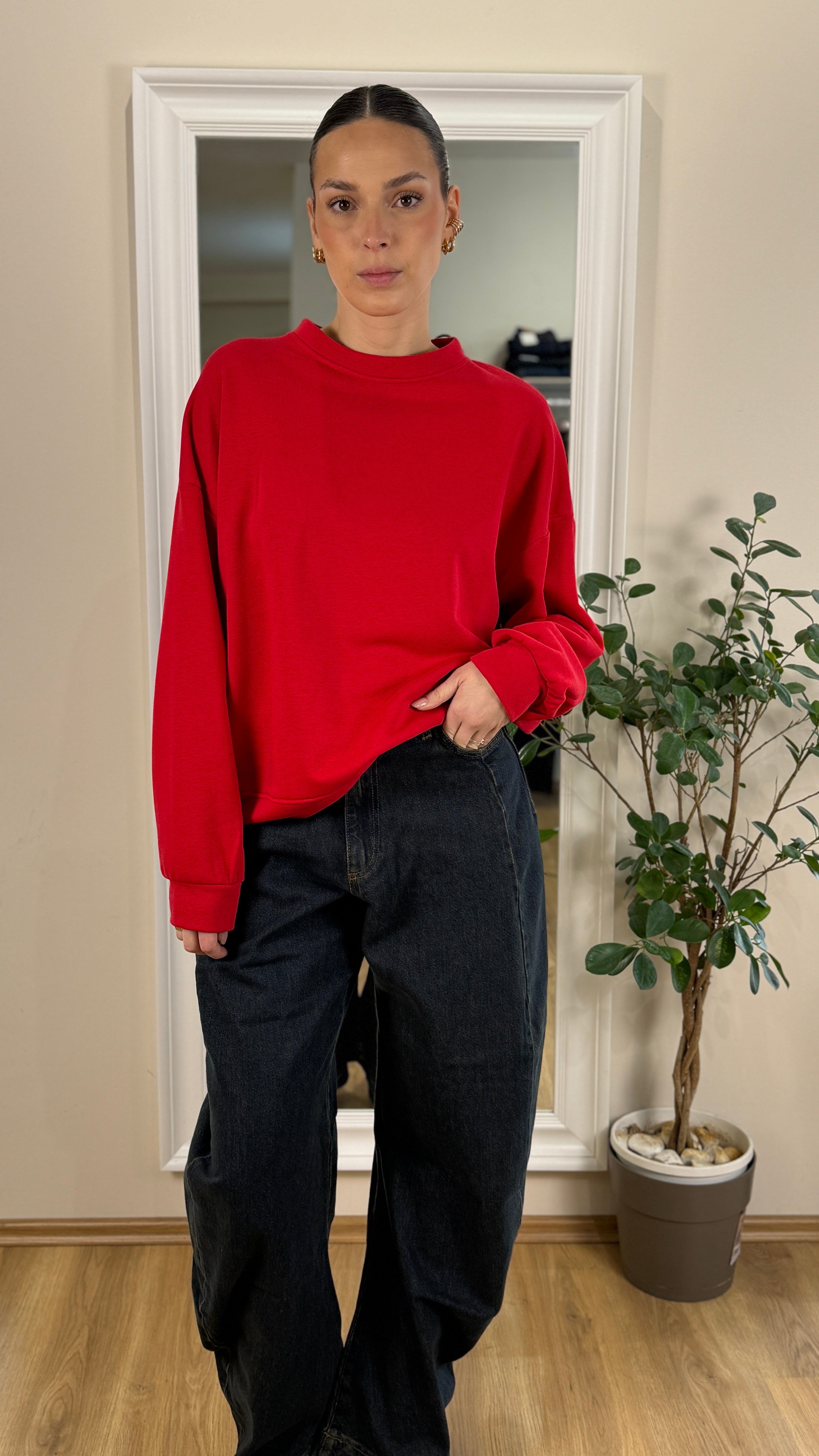 Felpa girocollo con stampa.