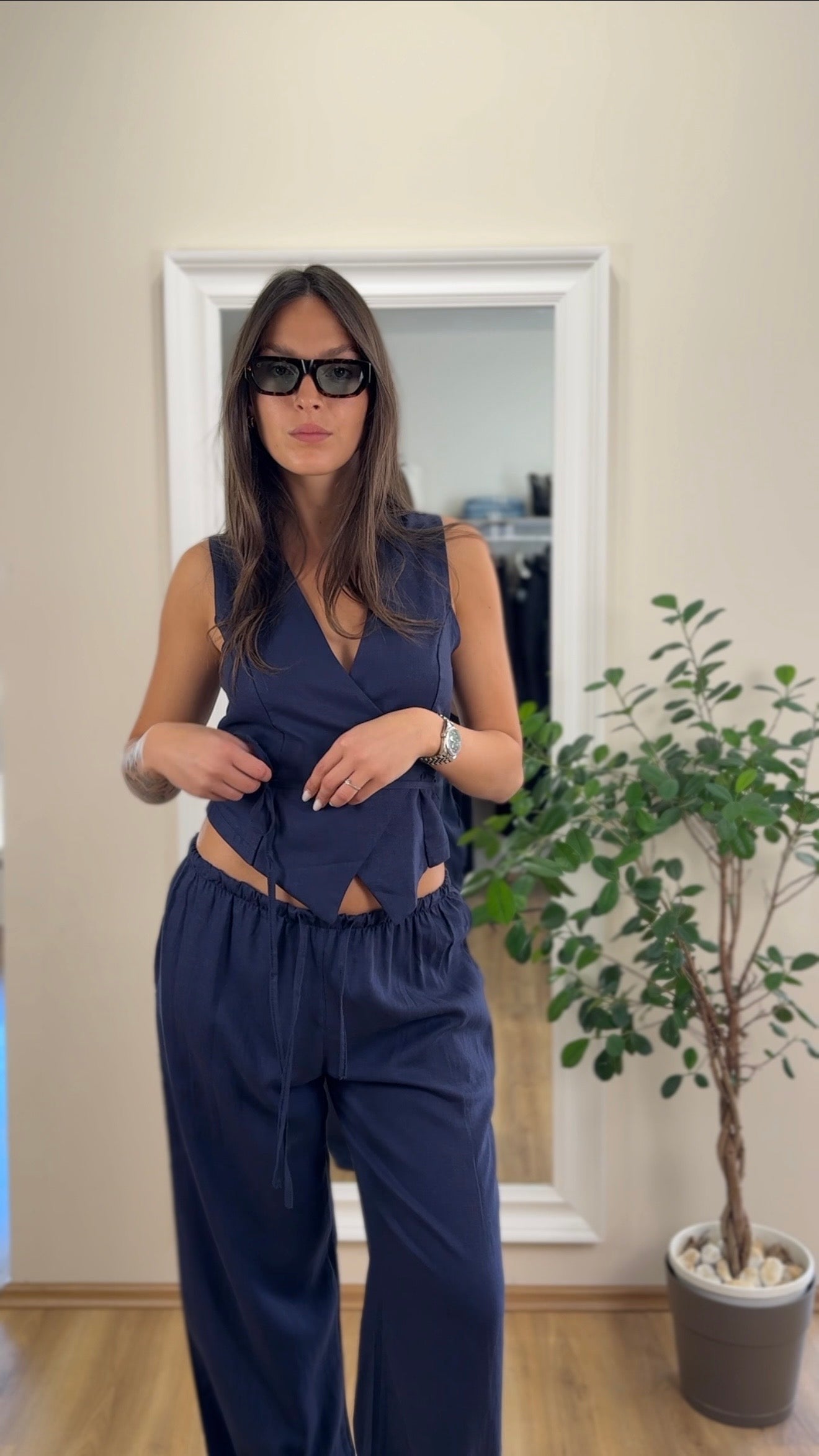 Coordinato gilet-pantalone.