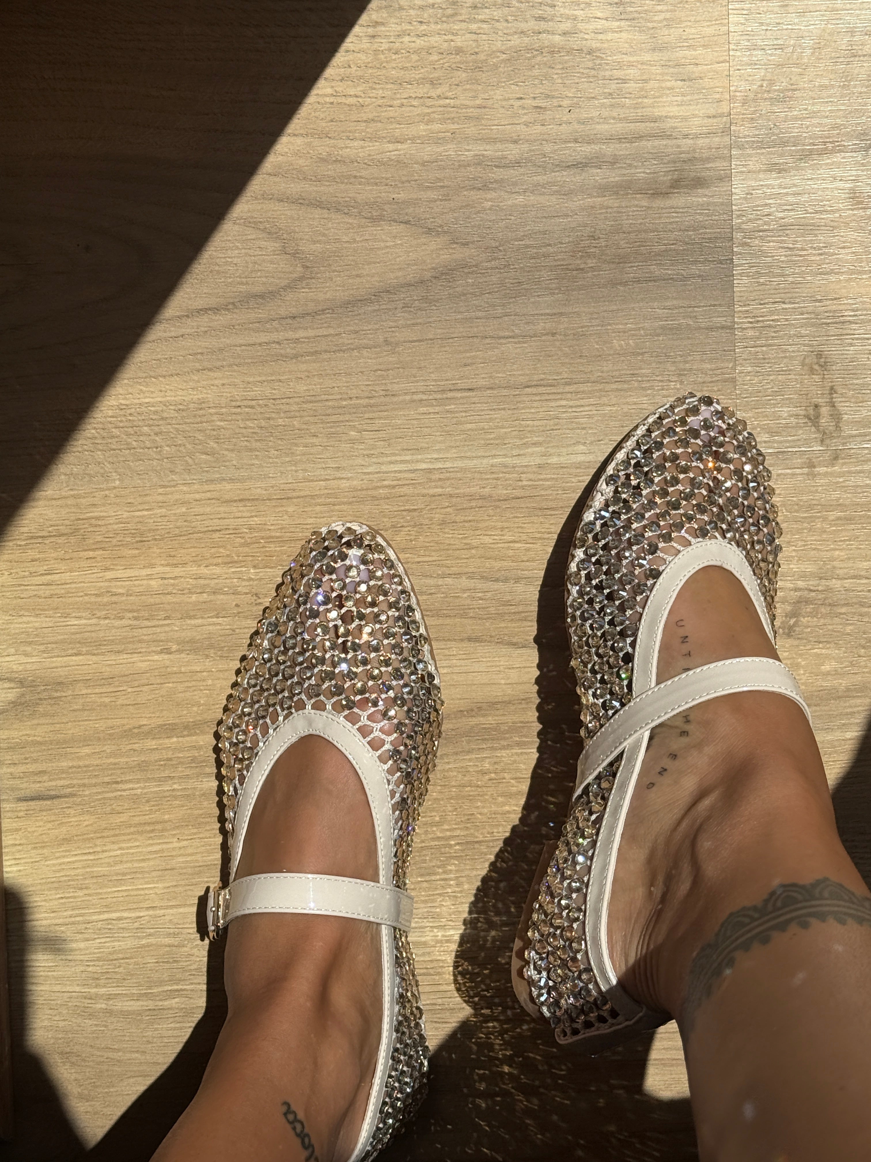 Ballerina con strass a rete.